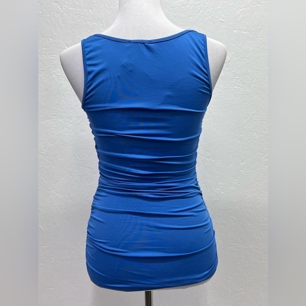 Women’s Rushed Sleeveless Tank Top - XS - Picture 3 of 10